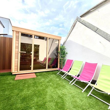 The Square - Vacation Rental With Outdoor Sauna - Centre Of Антверпен Экстерьер фото