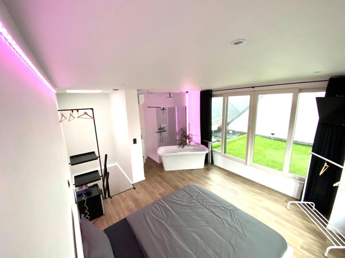 The Square - Vacation Rental With Outdoor Sauna - Centre Of Антверпен Экстерьер фото