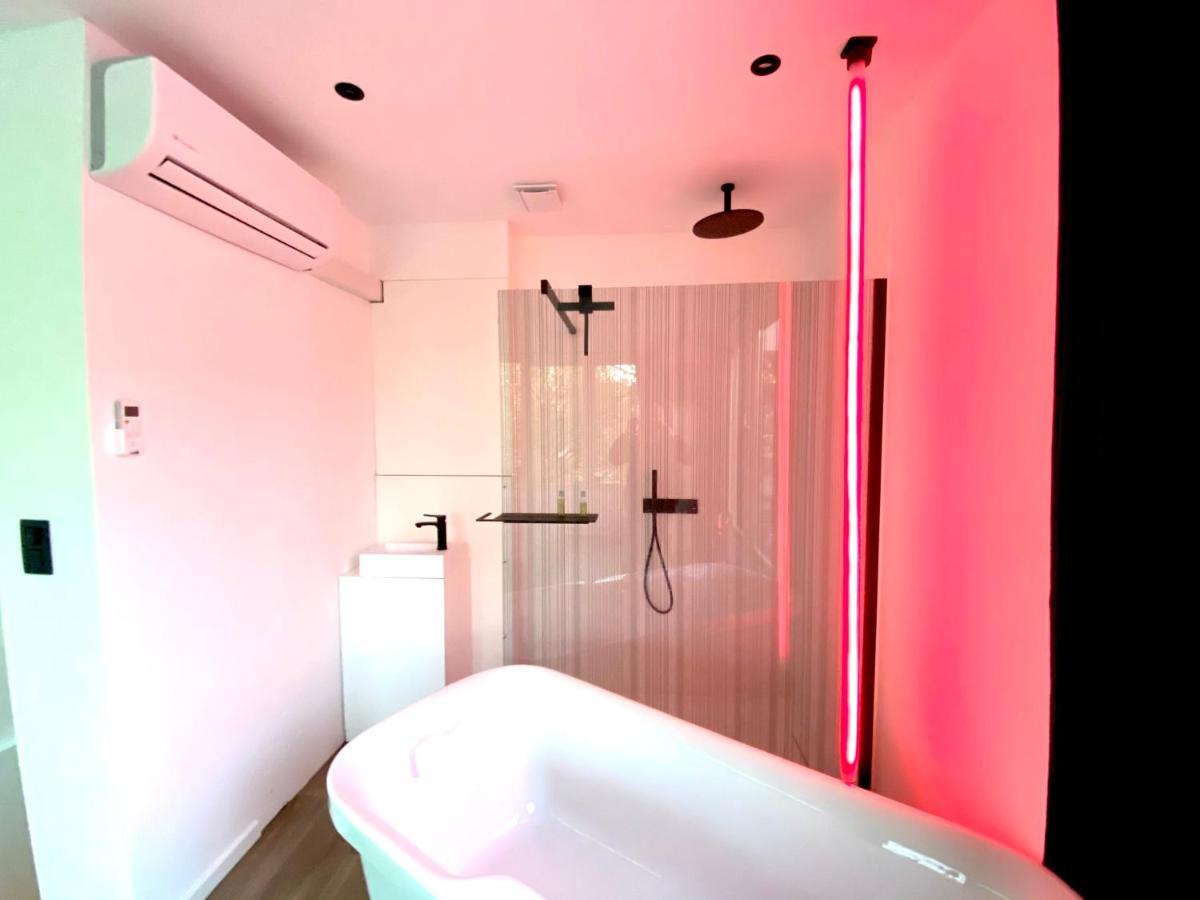 The Square - Vacation Rental With Outdoor Sauna - Centre Of Антверпен Экстерьер фото